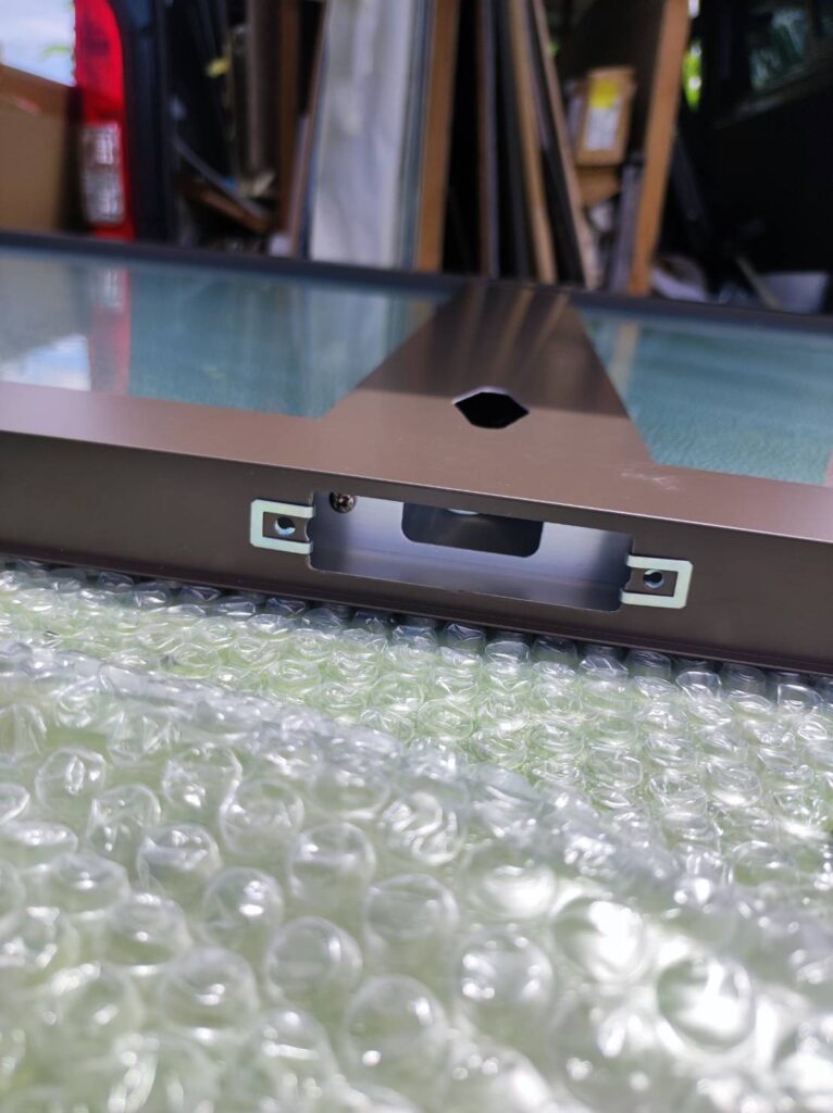 宇部市 勝手口ドア ドアノブ取り付け