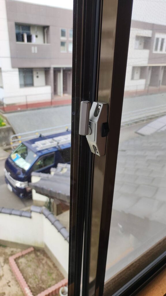 宇部市で窓のクレセント錠を修理・交換した施工後の写真